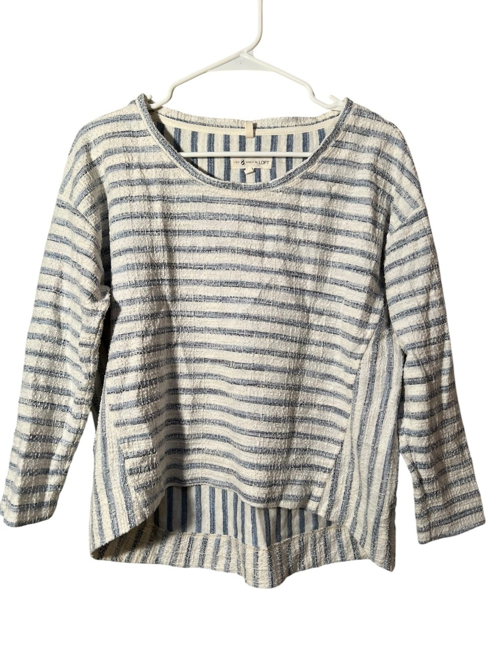 Lou & Grey Women's Size Medium Long Sleeve Top White Light Blue Gray Stripes